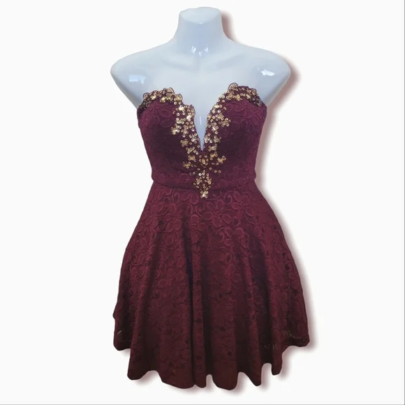 windsor short formal dresses Kai Formal One-Shoulder Sequin Short Dress main image 0